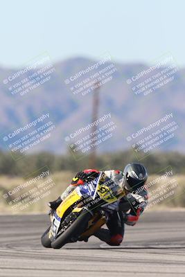 media/Jan-16-2026-CVMA Friday Practice (Fri) [[6f2bf47531]]/5-Racer 4-Trackday1/Session 5 (Turn 16)/